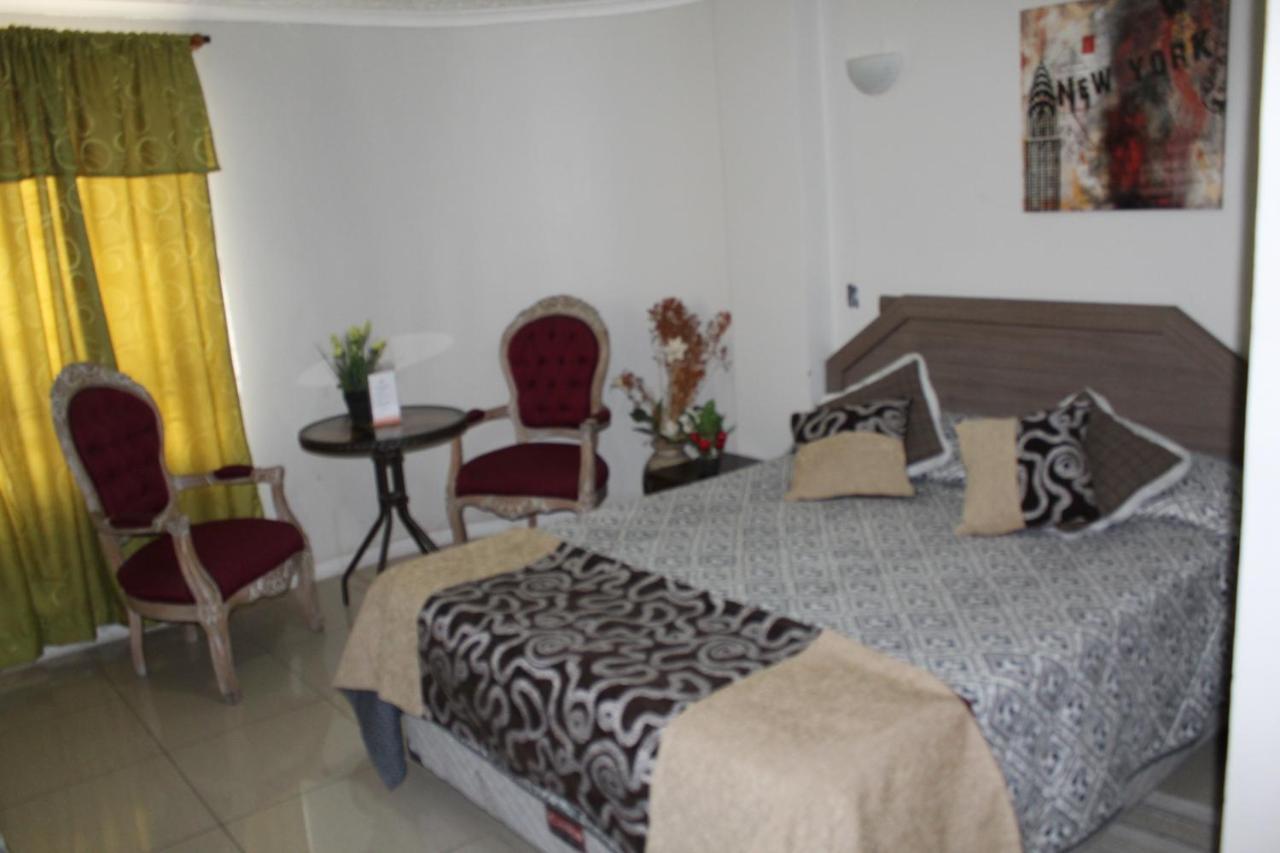 Hostal Quinta Normal Antofagasta Buitenkant foto